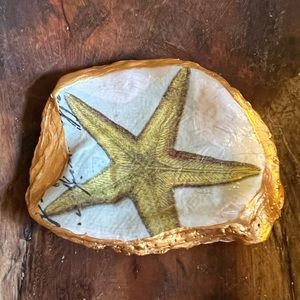 3” Hand painted decoupage oyster shell